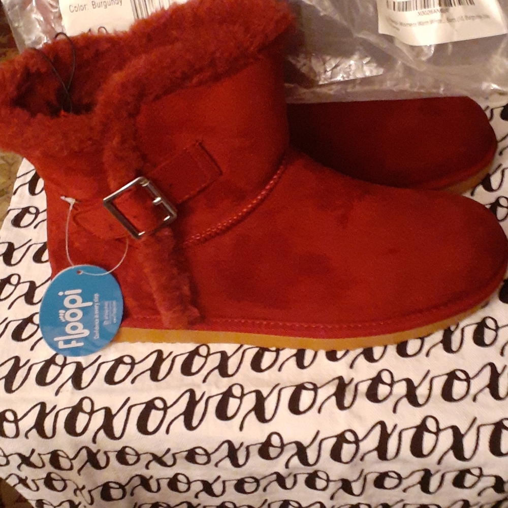 Floopy Women's Burgundy Ankle Boots
